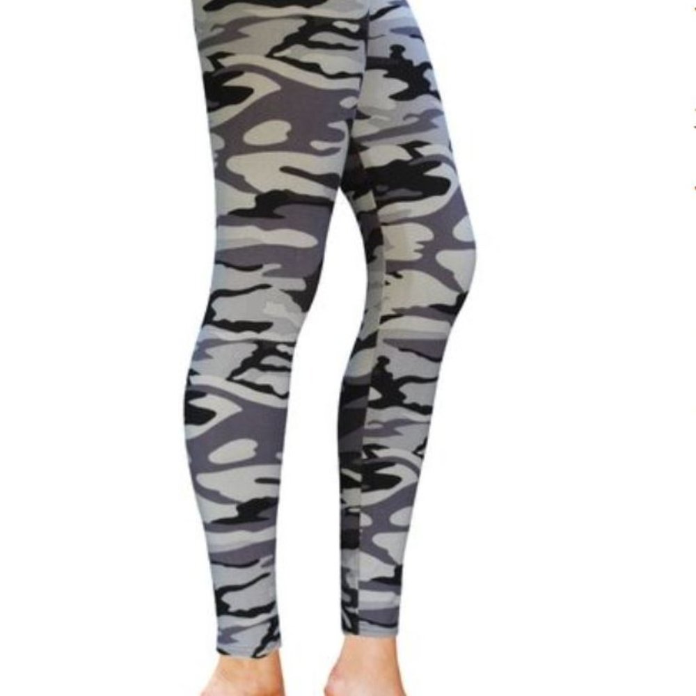 NWT Comfy leggings Camo Full Length Leggings - Picture 2 of 6